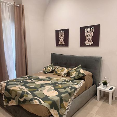 Ninas Home Airport Катанія Екстер'єр фото